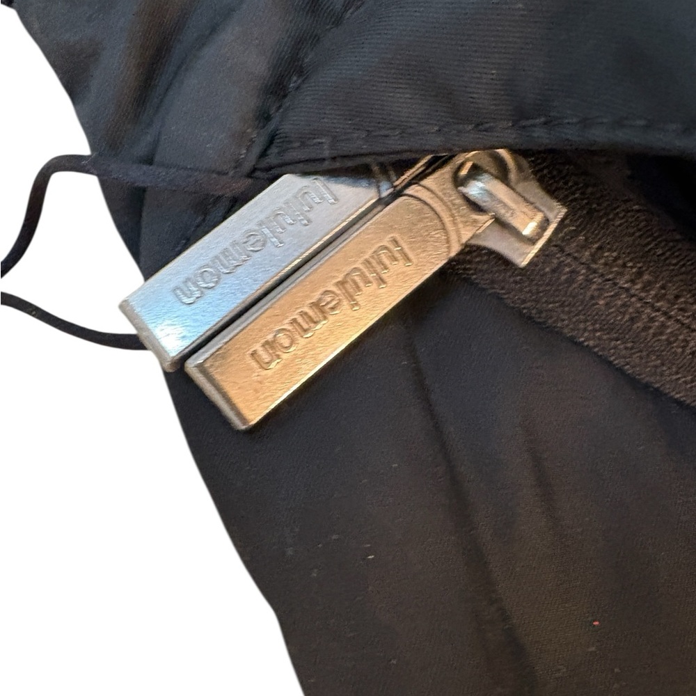 lululemon large classic belt bag black - Picture 8 of 8
